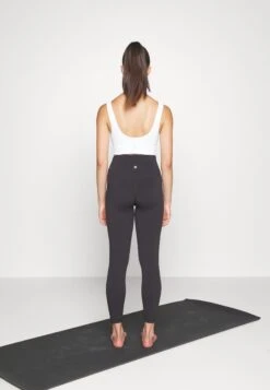 Lululemon Align™ High-Rise 64CmCollantBlack Donna Pantaloni LLS41E008-Q11 -Moda Femminile 087459fd03a34db782a8cf7e912cf8bf