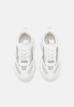 Steve Madden Possessionr - Sneakers Basse - White -Moda Femminile 0ab35081c5504543aa2ddc1aa6f7cd5b