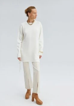 Nuovi Prodotti -Moda Femminile 0e5a36ac687e4c68afd5f65d6e775121