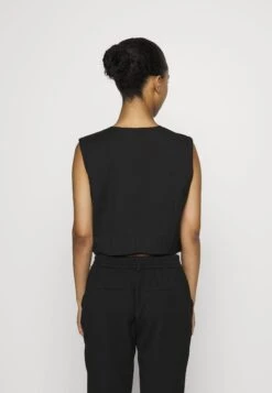 Vero Moda Petite Vmavery Sl Classic VestSmanicatoBlack Donna Giacche E Blazer VM021G04R-Q11 -Moda Femminile 0f490efd32dd45b89a07a2f952ba77dc