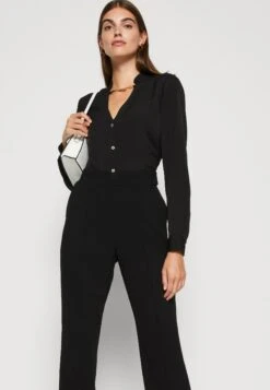 Sharon Tuta JumpsuitJet Black Donna Tute Jumpsuit 2GU21T022-Q11 -Moda Femminile 1dbaf350f69a4cb6a12119ce25c615f8