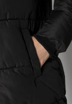 Pieces Pcbee New Long Puffer BcCappotto InvernaleBlack Donna Cappotti PE321U03A-Q11 9 Pieces Pcbee New Long Puffer BcCappotto InvernaleBlack Donna Cappotti PE321U03A-Q11 -Moda Femminile 2055c56b4c1e44118fc2bfc2fcb09c72