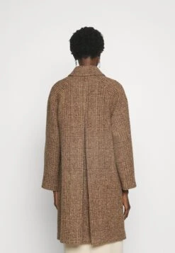 PitoneCappotto ClassicoNocciola Donna Cappotti MW721U07A-O11 -Moda Femminile 237b7eebe59248cdbda86d98f68f35c8