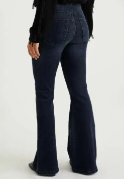 WE FASHION Ridge - Jeans Bootcut - Blue -Moda Femminile 2425c0f0b0e04dddb17620d14d5ec4da