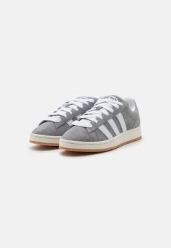 Adidas Originals Campus 00S UnisexSneakers BasseGrey Three/Footwear White/Off White Donna Sneakers AD115O1J7-C11 11 Adidas Originals Campus 00S UnisexSneakers BasseGrey Three/Footwear White/Off White Donna Sneakers AD115O1J7-C11 -Moda Femminile 24e55aab49cf4896b4422d673900a419