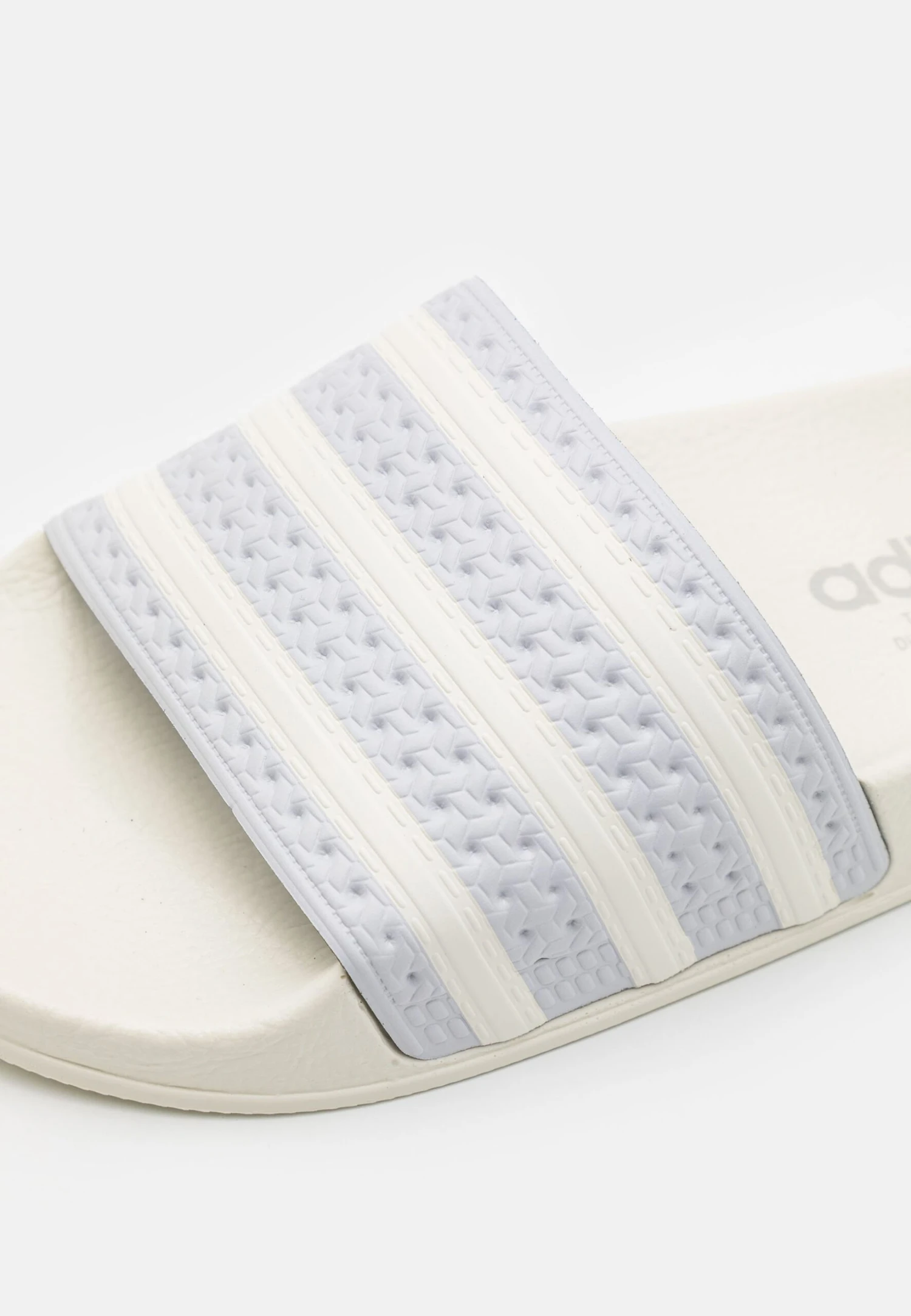 Adidas Originals Adilette UnisexCiabatte Da MareGrey One/Core White/Off White Donna Per Il Mare AD115G025-C11 6 Adidas Originals Adilette UnisexCiabatte Da MareGrey One/Core White/Off White Donna Per Il Mare AD115G025-C11 - immagine 6
