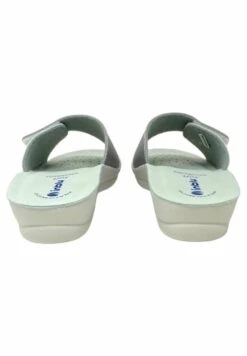 Inblu Ciabatte - Ciabattine - Silver 8 Inblu Ciabatte - Ciabattine - Silver -Moda Femminile 29b9f0b756e44ce6ae4bf2eb3bcfff1b