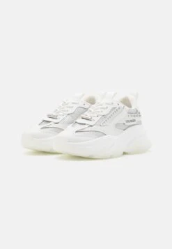 Steve Madden Possessionr - Sneakers Basse - White -Moda Femminile 2e9b2e05c41b444baf4a5acd814733aa