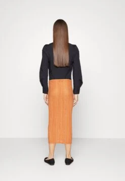 TOM TAILOR Denim Midi Skirt With RouchingGonna LungaMango Vichy Donna Gonne TO721B07G-H11 8 TOM TAILOR Denim Midi Skirt With RouchingGonna LungaMango Vichy Donna Gonne TO721B07G-H11 -Moda Femminile 3781935470f84248a148664b24ce75a2