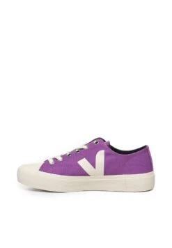Veja Sneakers BasseRosa Donna Sneakers VJ211A071-J11