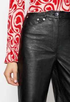 ONLY Onlhope Mady High WaistPantaloniBlack Donna Pantaloni ON321A1QV-Q11 -Moda Femminile 3fd4f0bd4f4746748d69ec81cb05d8d3