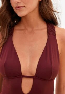 Next Plaited Cross Back Plunge SwimsuitCostume Da BagnoBerry Red Donna Moda Mare NX381G0CZ-O11 -Moda Femminile 4a0f4a37f36741ce8dc37c409820cdb6