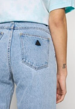 ABRAND JEANS Jeans A ZampaLight Blue Denim Donna Jeans ABB21N019-K11 -Moda Femminile 563e0beaafba4ca29689f7650220a1e5