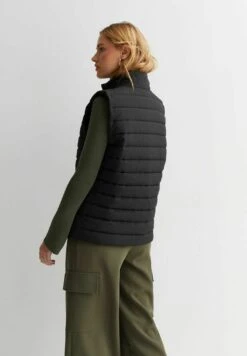 New Look Lightweight Padded GiletSmanicatoBlack Donna Giacche E Blazer NL021G0BD-Q11 6 New Look Lightweight Padded GiletSmanicatoBlack Donna Giacche E Blazer NL021G0BD-Q11 -Moda Femminile 5f430d6088fc4aca9d35907de33a7143