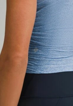 Lululemon License To Tight-Fit TankTopHeathered Pipe Dream Blue Donna T-shirt E Top LLS41D01N-K11 -Moda Femminile 603cb65af8de45fcbfc7a89120b0f2f8