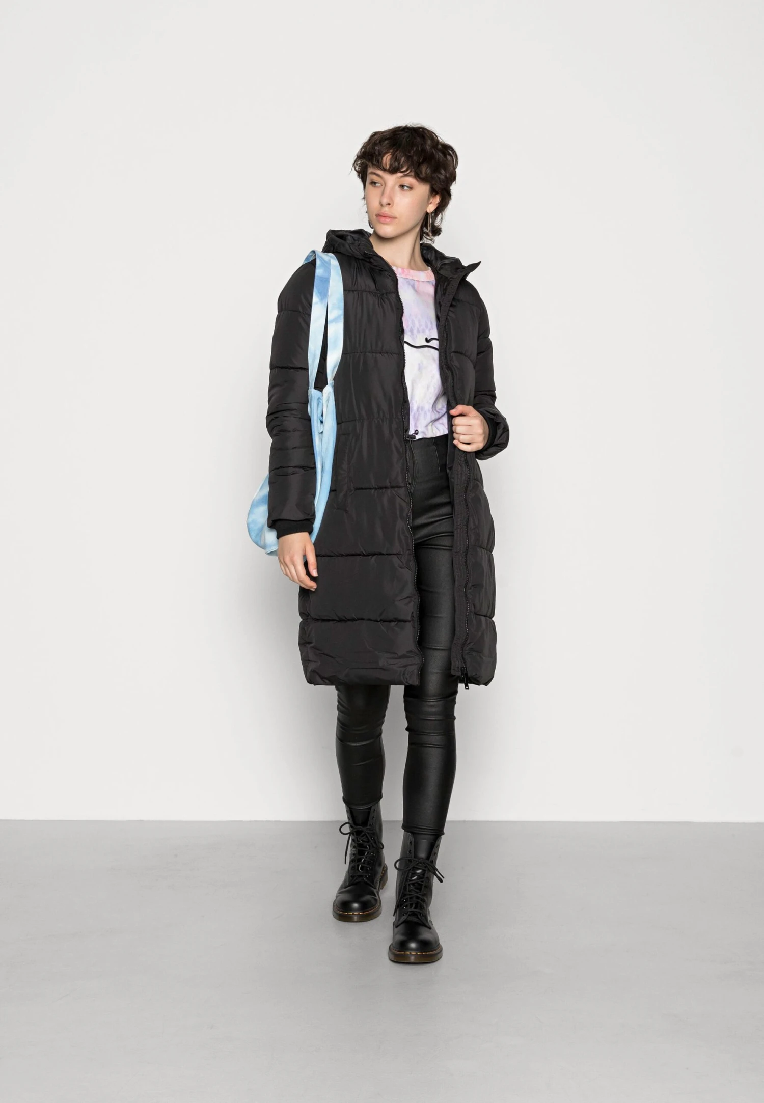 Pieces Pcbee New Long Puffer BcCappotto InvernaleBlack Donna Cappotti PE321U03A-Q11 2 Pieces Pcbee New Long Puffer BcCappotto InvernaleBlack Donna Cappotti PE321U03A-Q11 - immagine 2