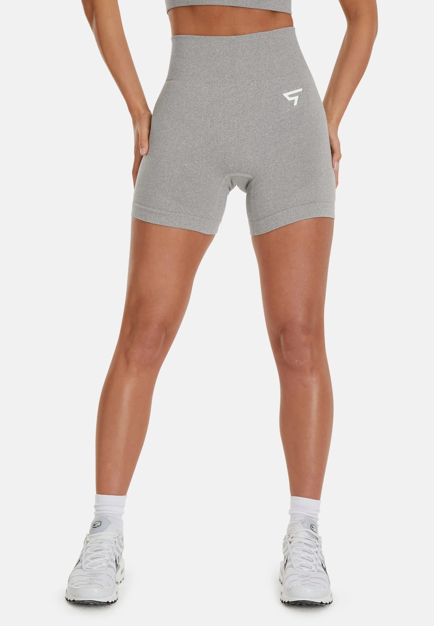 Energy SeamlessShortsLight Grey Donna Pantaloni SQD21S00A-C11 1 Energy SeamlessShortsLight Grey Donna Pantaloni SQD21S00A-C11