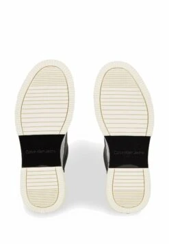 Calvin Klein Jeans Sneakers BasseBlack Bright White Donna Sneakers C1811A0HG-Q11 -Moda Femminile 7353532e0d6f4258963e7e67244764d8