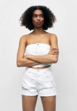 PULL & BEAR Mom-Fit - Shorts Di Jeans - White -Moda Femminile 80c843add4c445e691cd769948e10909