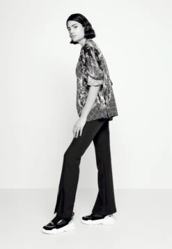 Cady BistretchJeans A ZampaBlack Donna Jeans VEI21A02C-Q11 -Moda Femminile 8362d81478214ad0ba1b0588a6090604