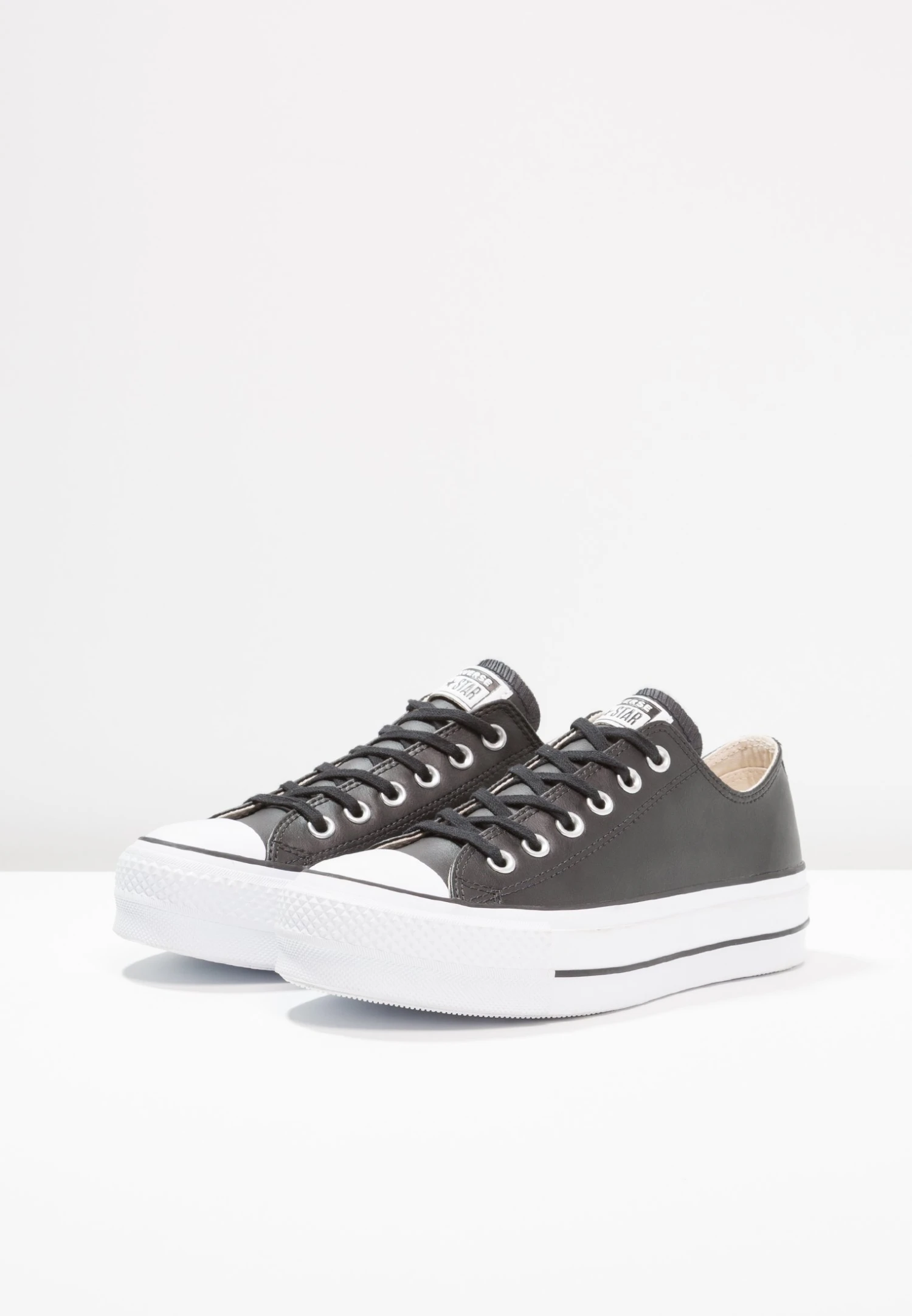 Converse Chuck Taylor All Star Lift CleanSneakers BasseBlack/White Donna Sneakers CO411A0RW-Q11 5 Converse Chuck Taylor All Star Lift CleanSneakers BasseBlack/White Donna Sneakers CO411A0RW-Q11 - immagine 5