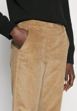 MarrucaPantaloniCammello Donna Pantaloni MW721A08C-B11 -Moda Femminile 93132536ec6549ec97f1982b605e53c8