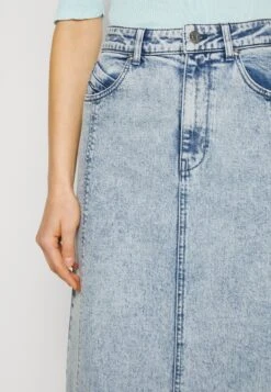 Gestuz Janice Long SkirtGonna LungaWashed Mid Blue Donna Gonne GE221B05H-K11 -Moda Femminile 93340bc6652e4bf086de46b73038f14b