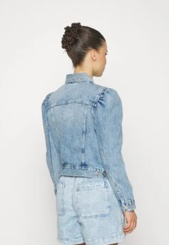 Puff ColeGiacca Di JeansMedium Wash Donna Giacche E Blazer GAG21G004-K11 -Moda Femminile 944b3b0f46c54c0a8f9706315ca6d4ab
