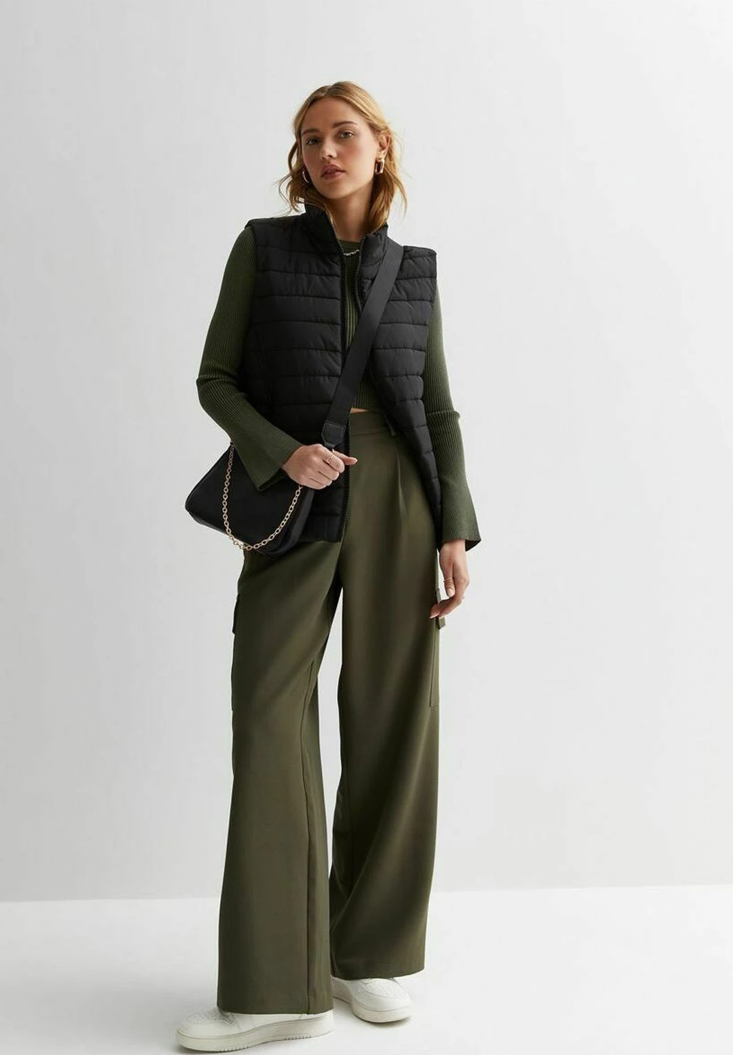 New Look Lightweight Padded GiletSmanicatoBlack Donna Giacche E Blazer NL021G0BD-Q11 2 New Look Lightweight Padded GiletSmanicatoBlack Donna Giacche E Blazer NL021G0BD-Q11 - immagine 2