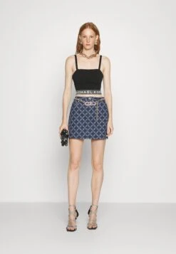 Nuovi Prodotti -Moda Femminile a942ea6aece1497190d8b93802fb8a0a