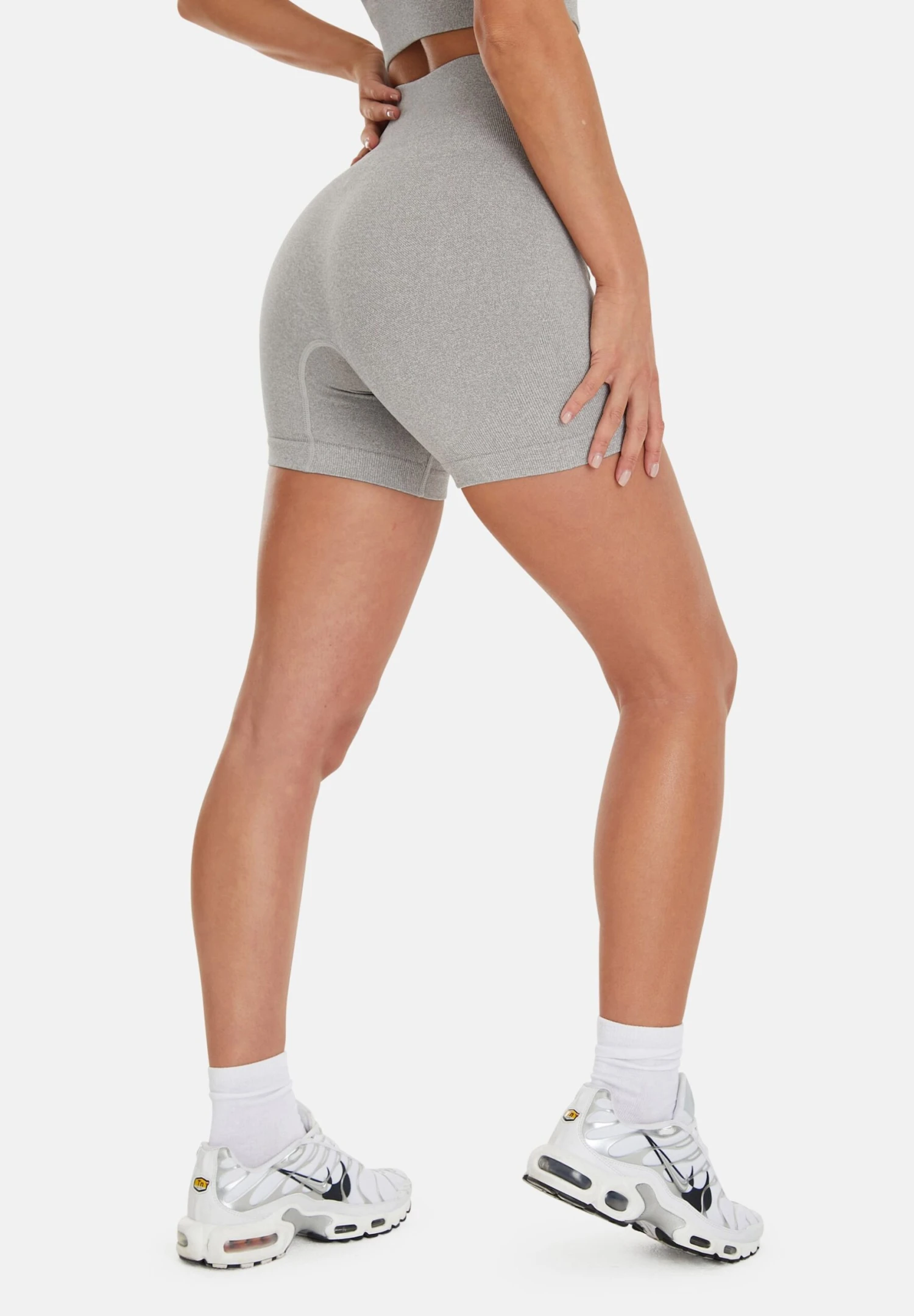 Energy SeamlessShortsLight Grey Donna Pantaloni SQD21S00A-C11 5 Energy SeamlessShortsLight Grey Donna Pantaloni SQD21S00A-C11 - immagine 5