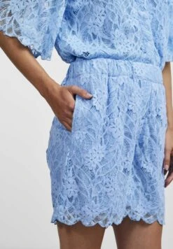 YAS Lacco - Shorts - Little Boy Blue -Moda Femminile d00b2f297db742219cc26573a5215e36