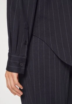 Designers Remix Zoe- Camicia - Blue 15 Designers Remix Zoe- Camicia - Blue -Moda Femminile dd25677a5d3c474a9c99ab3871e28e93