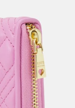LOVE MOSCHINO PortafoglioLilla Donna Portafogli E Portachiavi LO951F0CK-J11 -Moda Femminile e0672448395340e5883faeab471b7da1