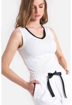 Julie PigiamaWhite Donna Intimo Notte E Loungewear MNL81P00Y-A11 8 Julie PigiamaWhite Donna Intimo Notte E Loungewear MNL81P00Y-A11 -Moda Femminile f7edae9801a54a219c569e8895525411