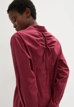 Mit Cut-Out - Camicia - Red 9 Mit Cut-Out - Camicia - Red -Moda Femminile f8868907a5664aacb51aa1e590fe179a